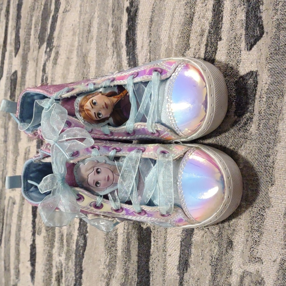 Frozen shoes